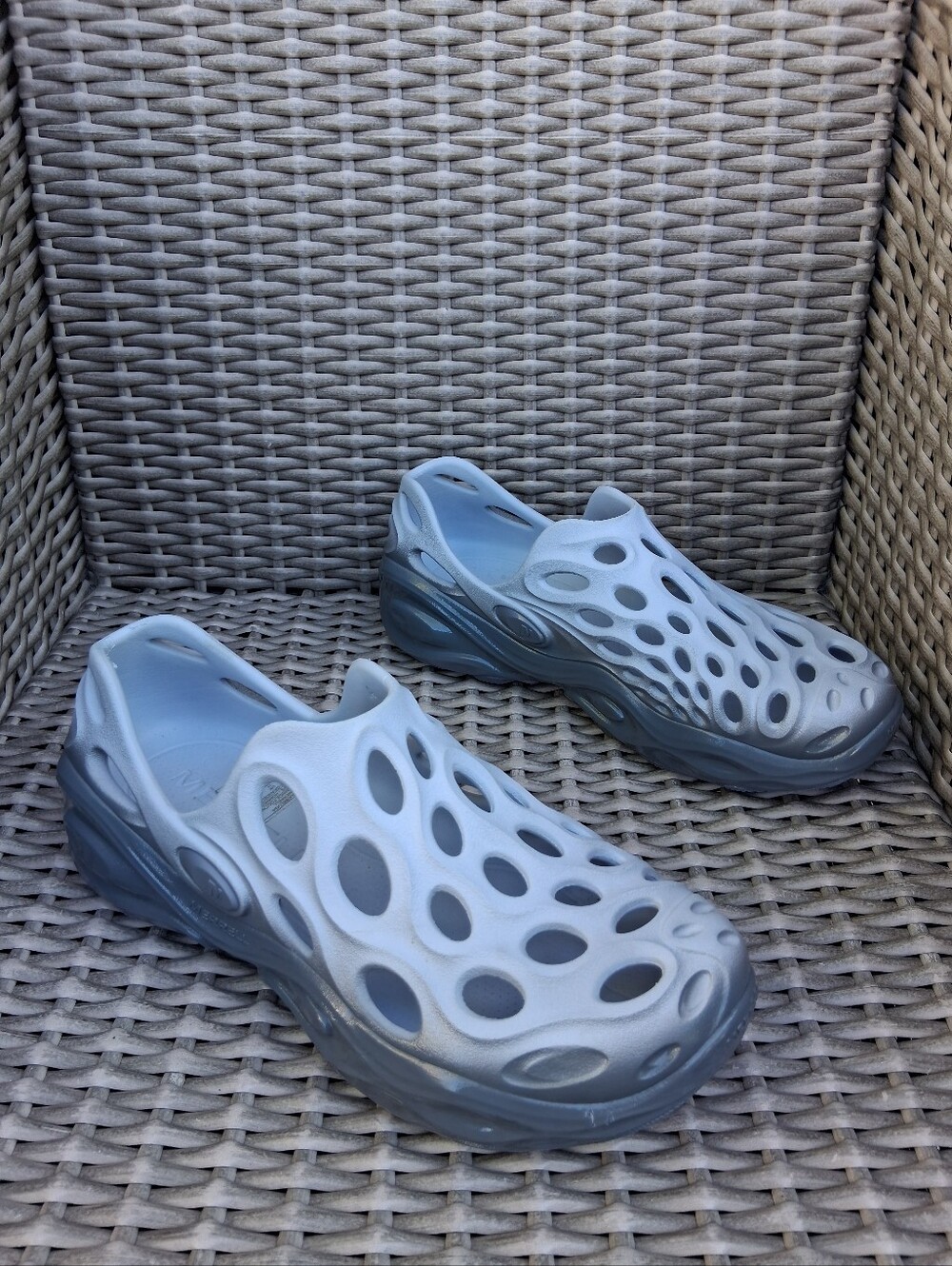 Merrel Lightweight Breathable Slip-On Foam Clogs - Gray